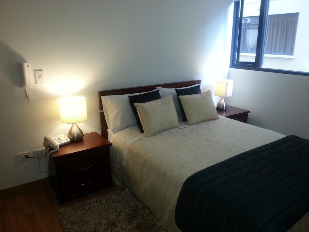 Suites Metropoli Edificio Torino 키토 외부 사진
