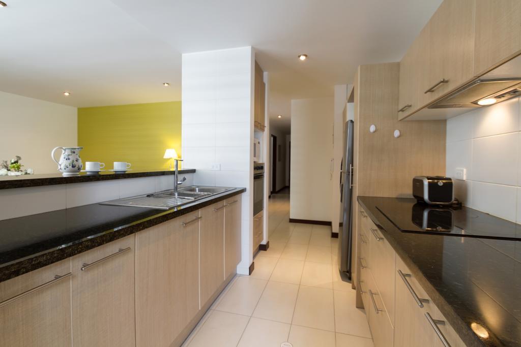 Suites Metropoli Edificio Torino 키토 외부 사진