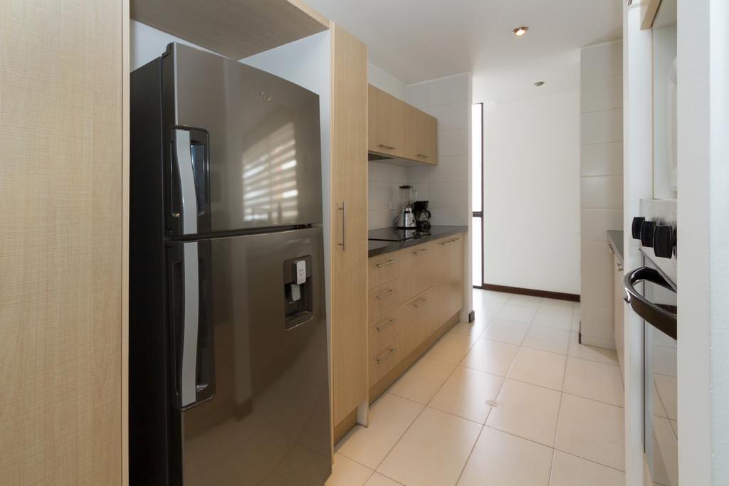 Suites Metropoli Edificio Torino 키토 외부 사진