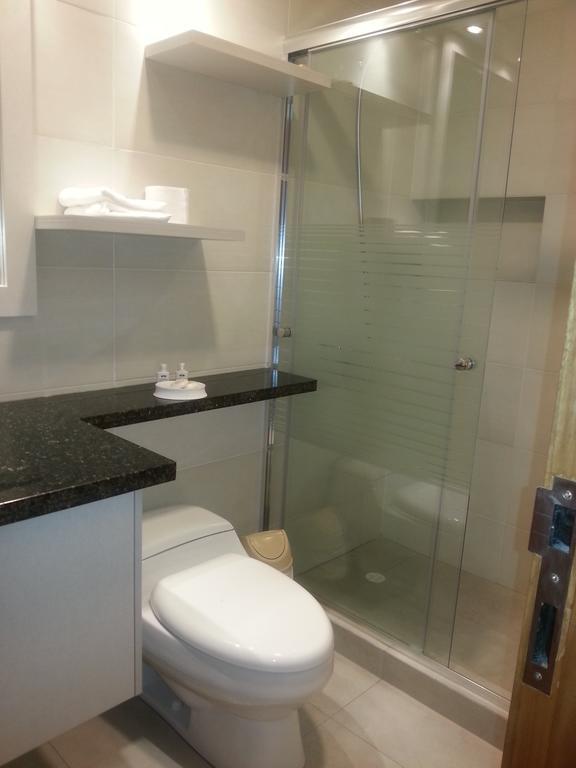 Suites Metropoli Edificio Torino 키토 외부 사진
